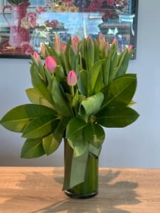 Premium tulip vase