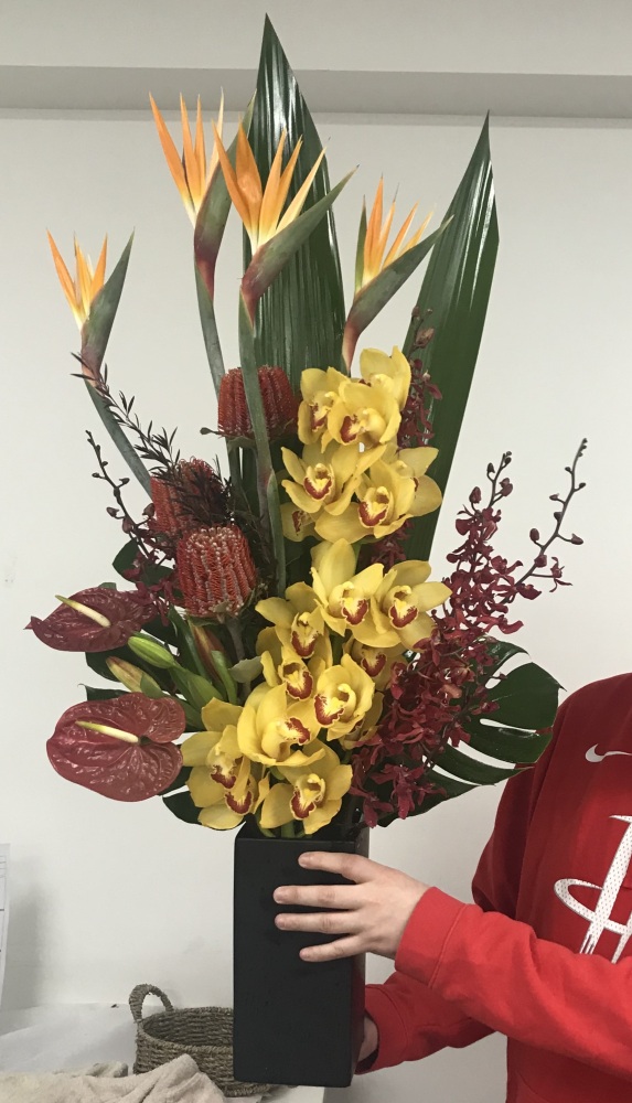 NEW Large Bright & Fresh Arrangement